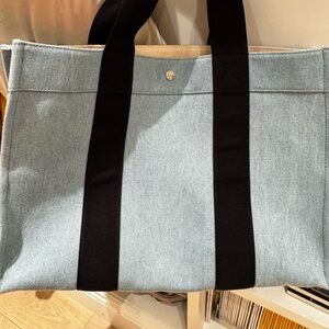 Rue de Verneuil XL light denim chambray tote